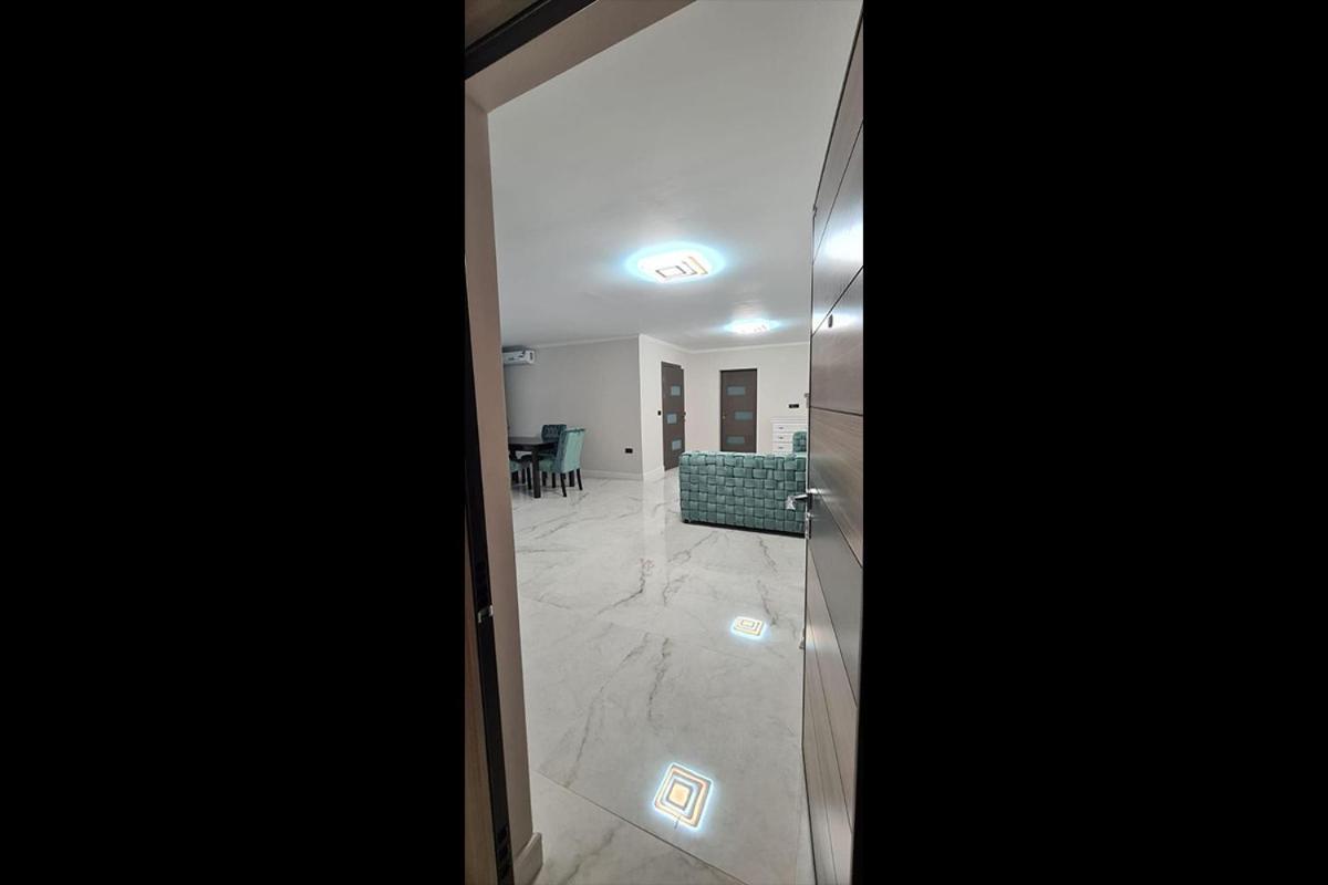 Moky Rezident Apartment Arad Luaran gambar